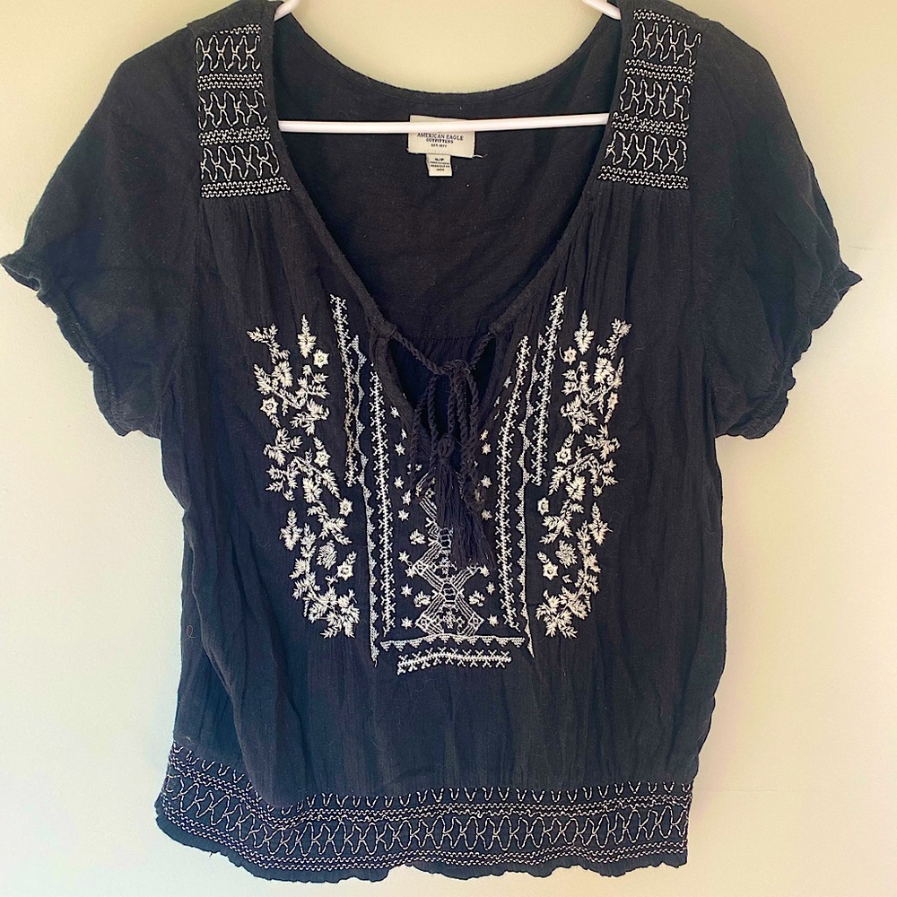 ✨American eagle blouse